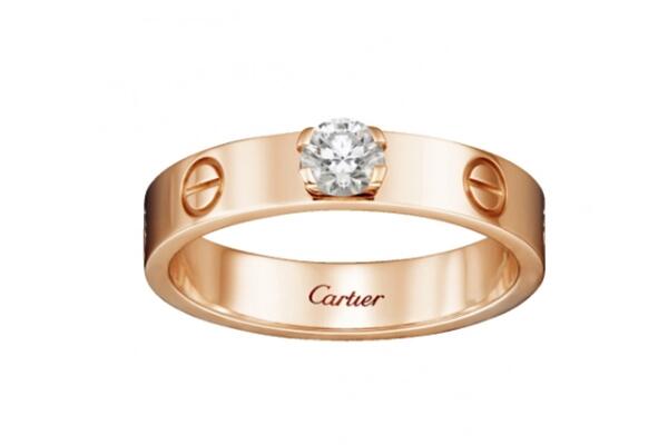 三门峡湖滨区回收卡地亚镯子